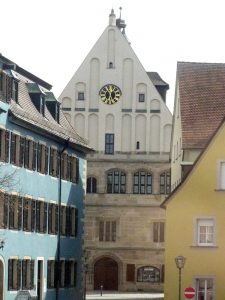 Rathaus Weißenburg vom Reichsstadtmuseum aus gesehen