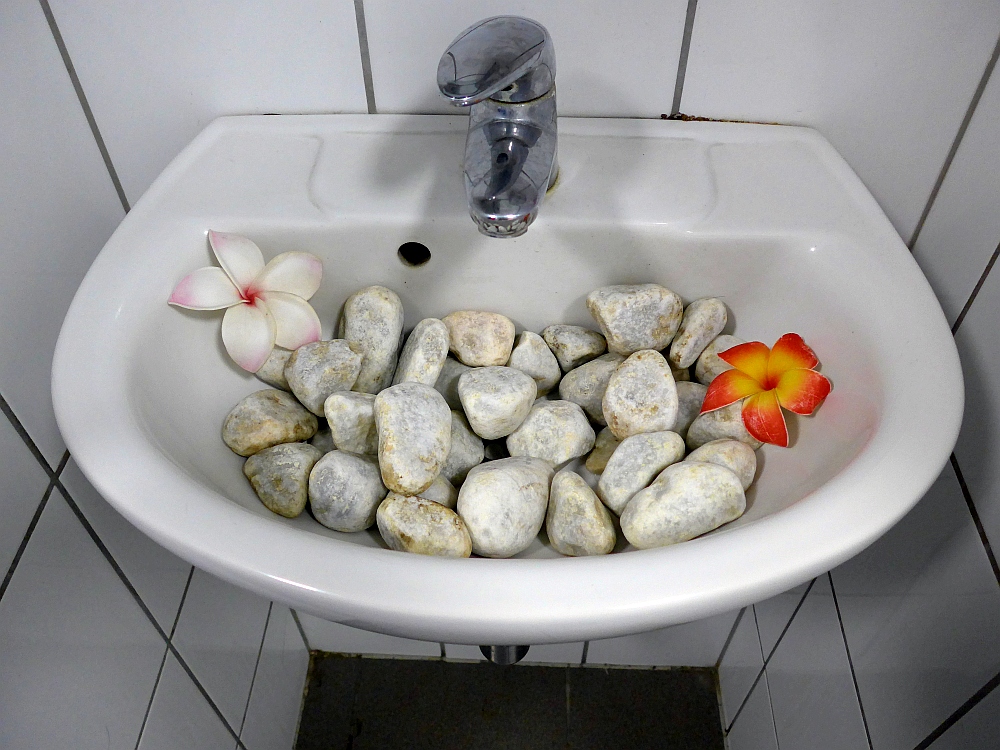 Krua Thai - Waschbecken auf dem Herren-WC